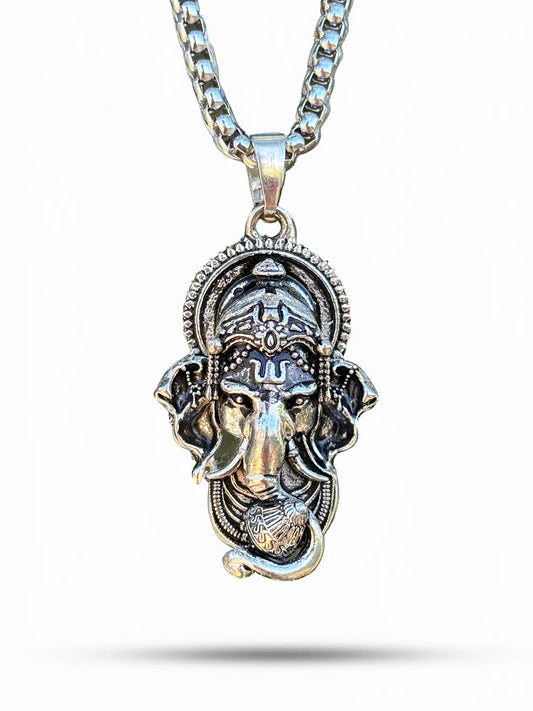 Ganesha Pendant With Snake Chain (Silver)