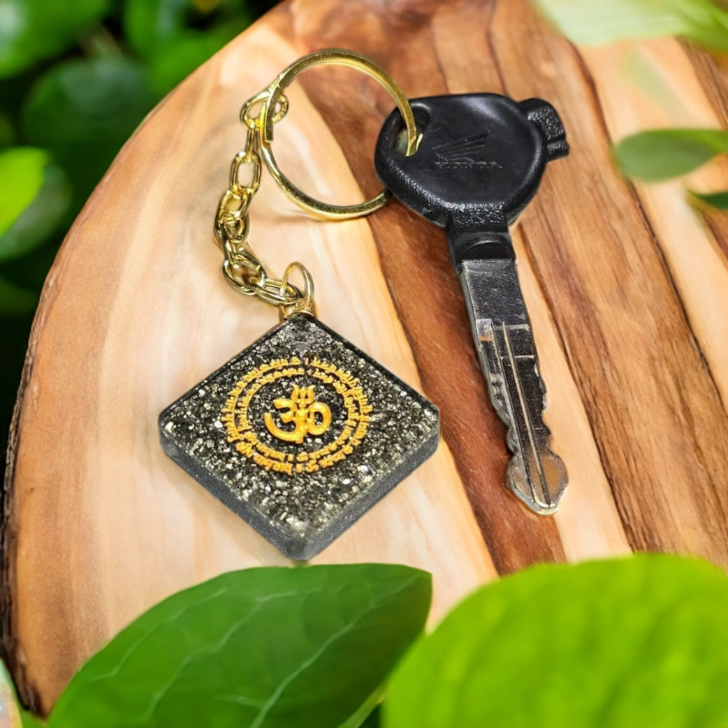 Pyrite Keychain (Gayatri Mantra + Zibu)