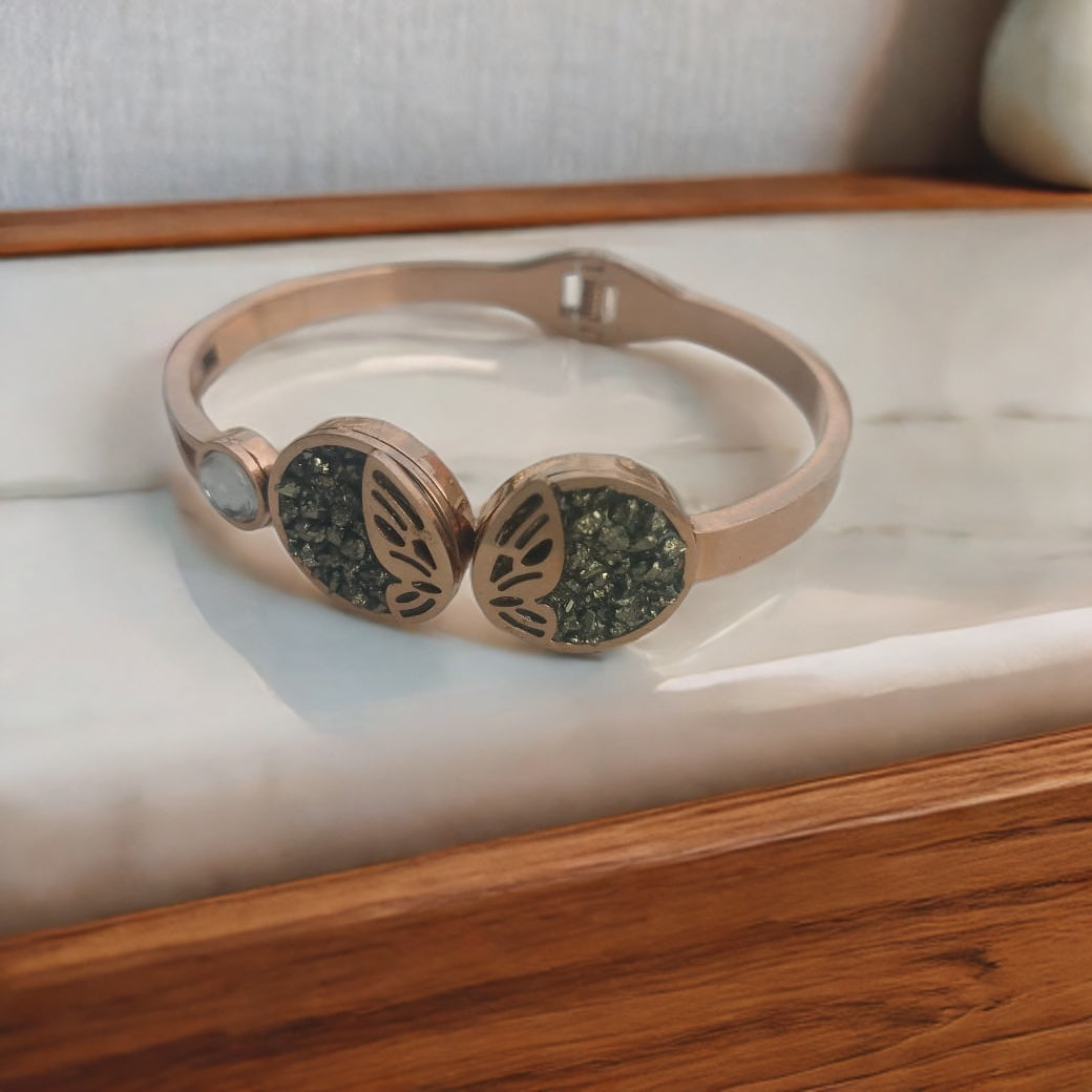 Butterfly Desgin Oval Bracelet