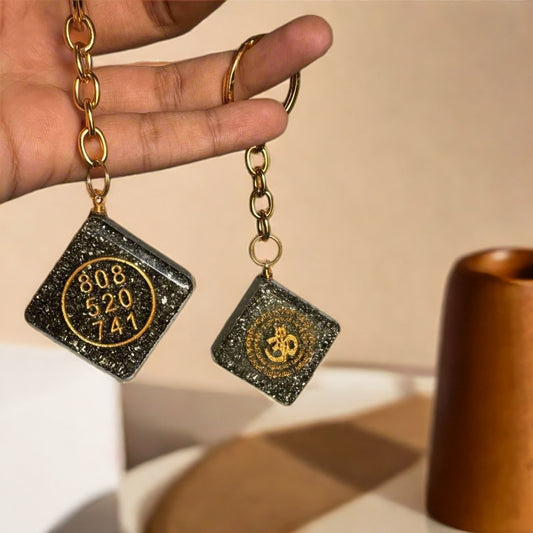 Pyrite Keychain (Gayatri Mantra + Zibu)