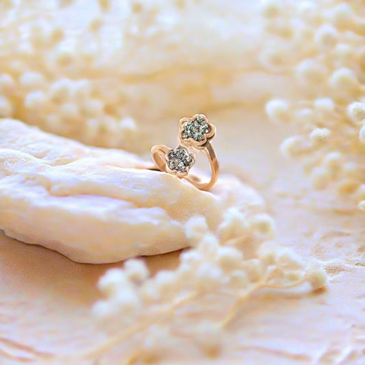 Pyrite Ring for Attracting Money (Flower Shape)